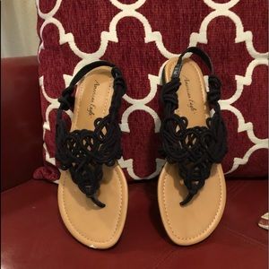 American Eagle sandals